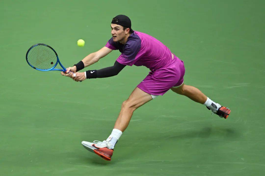 激烈的比赛 激烈的比赛